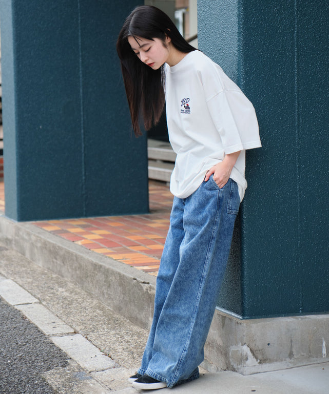 ホワイト モデル：160cm M着用