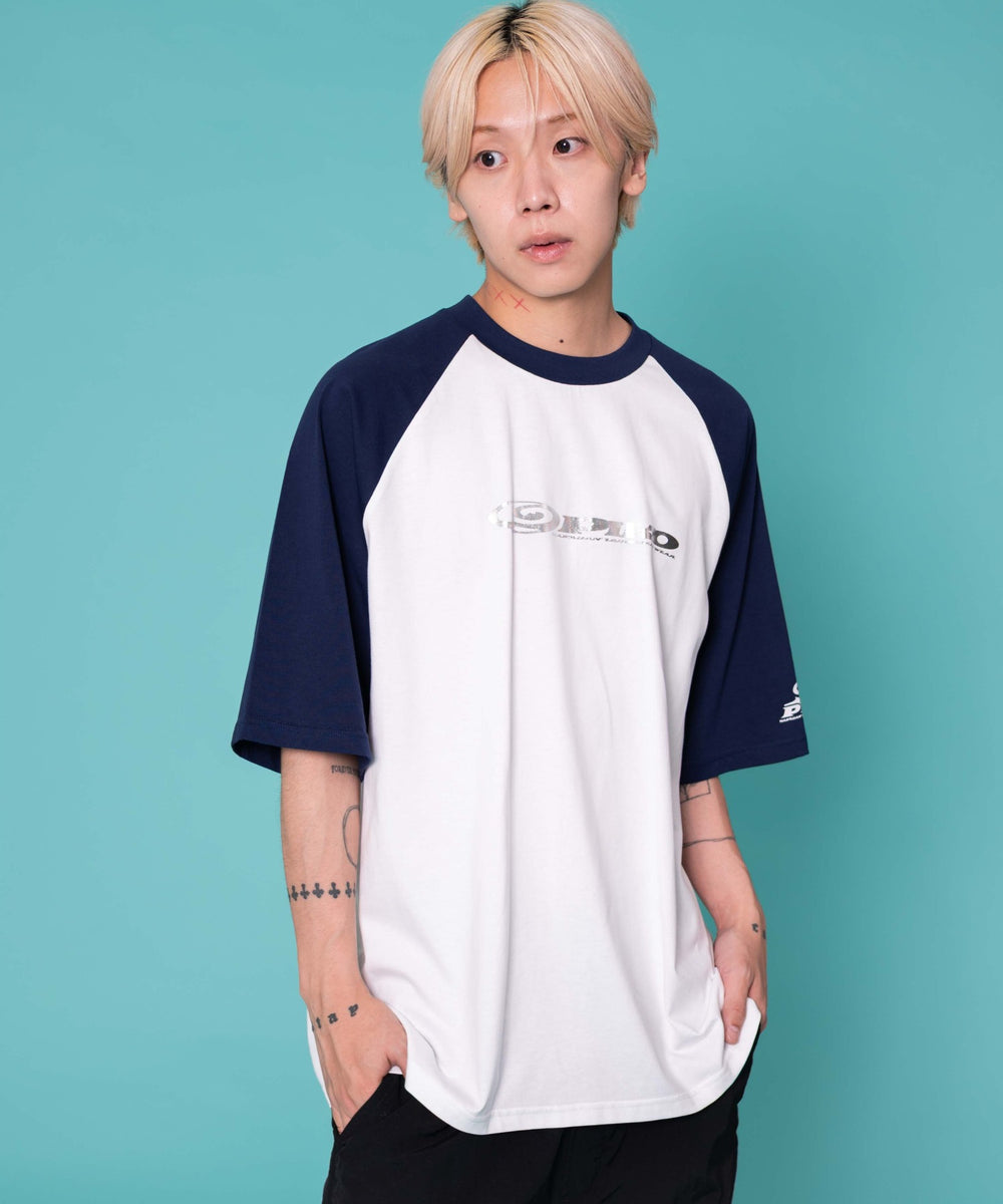 ネイビー　モデル:175cm L着用