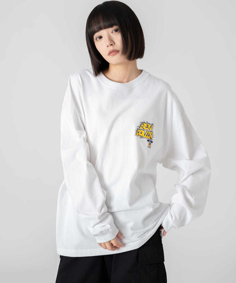 ホワイト　モデル：168㎝　L着用