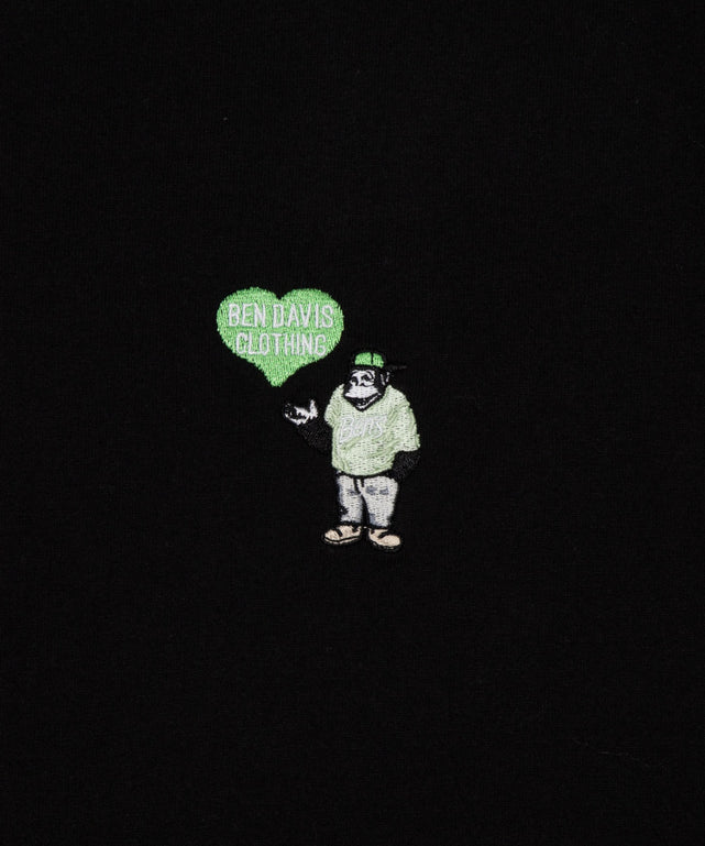 ブラック