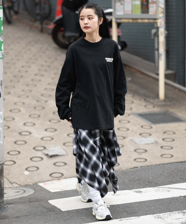 ブラック　モデル：161cm M着用