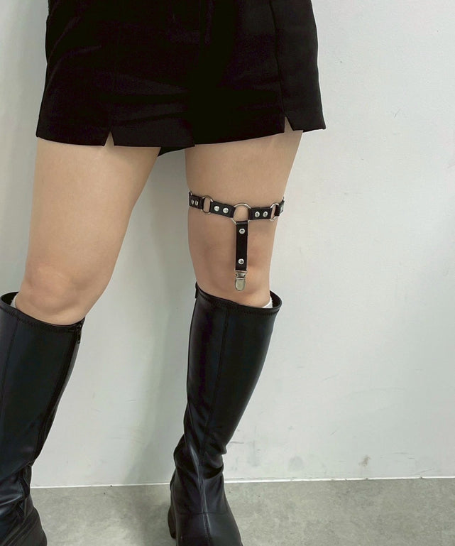 ブラック