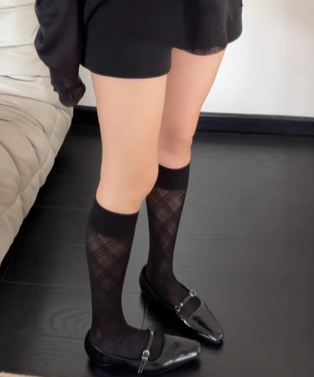 ブラック