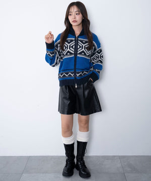 ブルー　モデル：165cm F着用