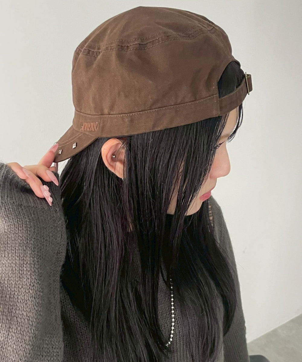 ブラウン