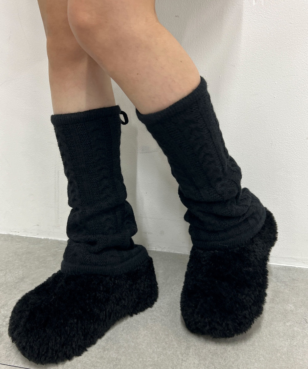 ブラック