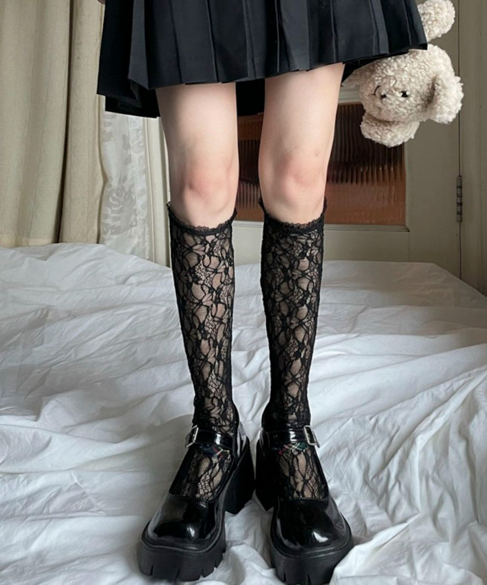 ブラック