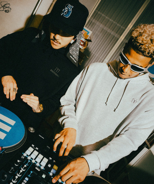 ONEPOINT HOODIE