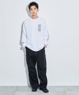 ホワイト モデル：180cm L着用
