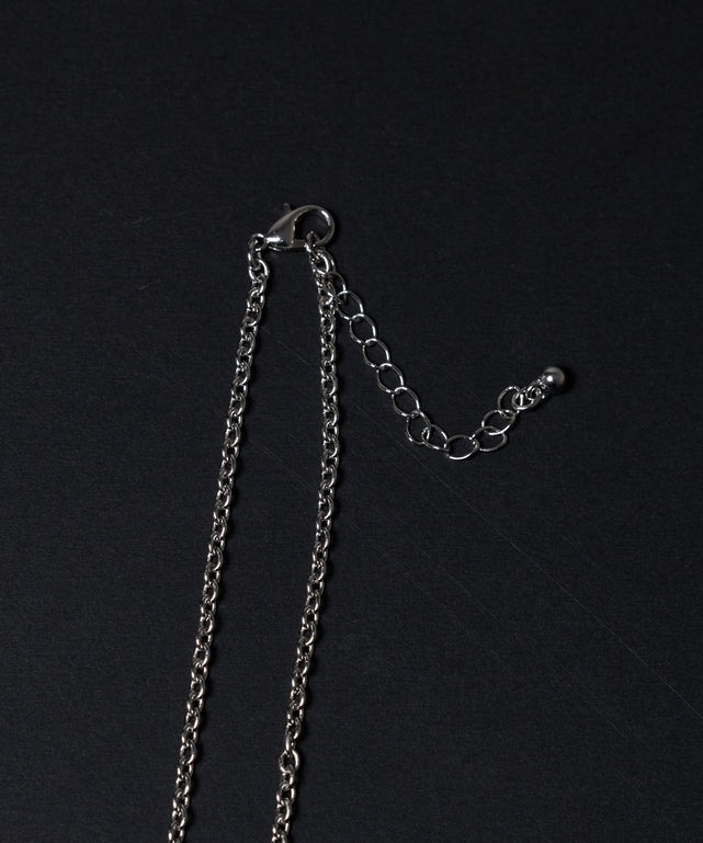 Mメタルモチーフトップネックレス
