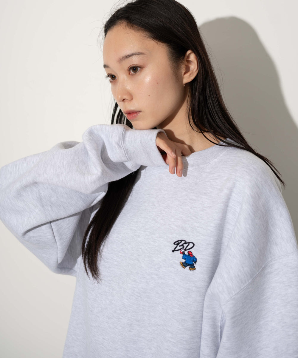アッシュグレー モデル：161cm L着用