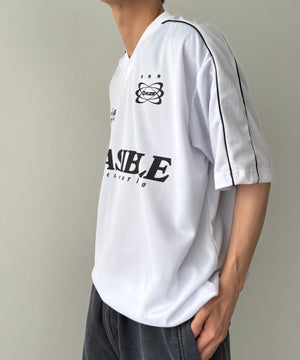 ホワイト モデル：175cm L着用