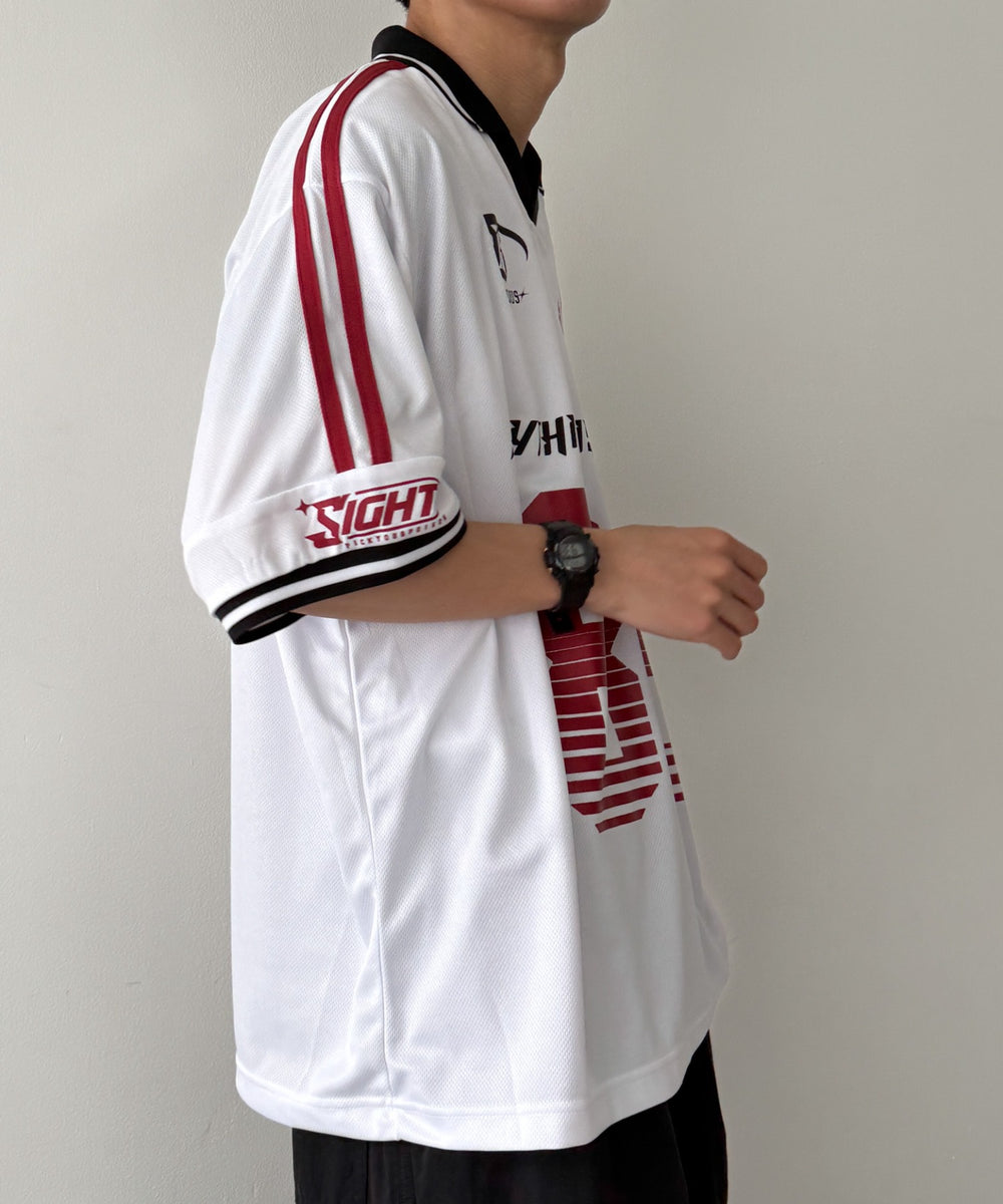 ホワイト モデル：175cm L着用