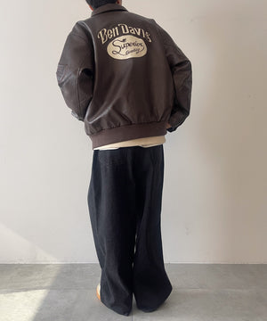 ブラウン モデル：175cm L着用