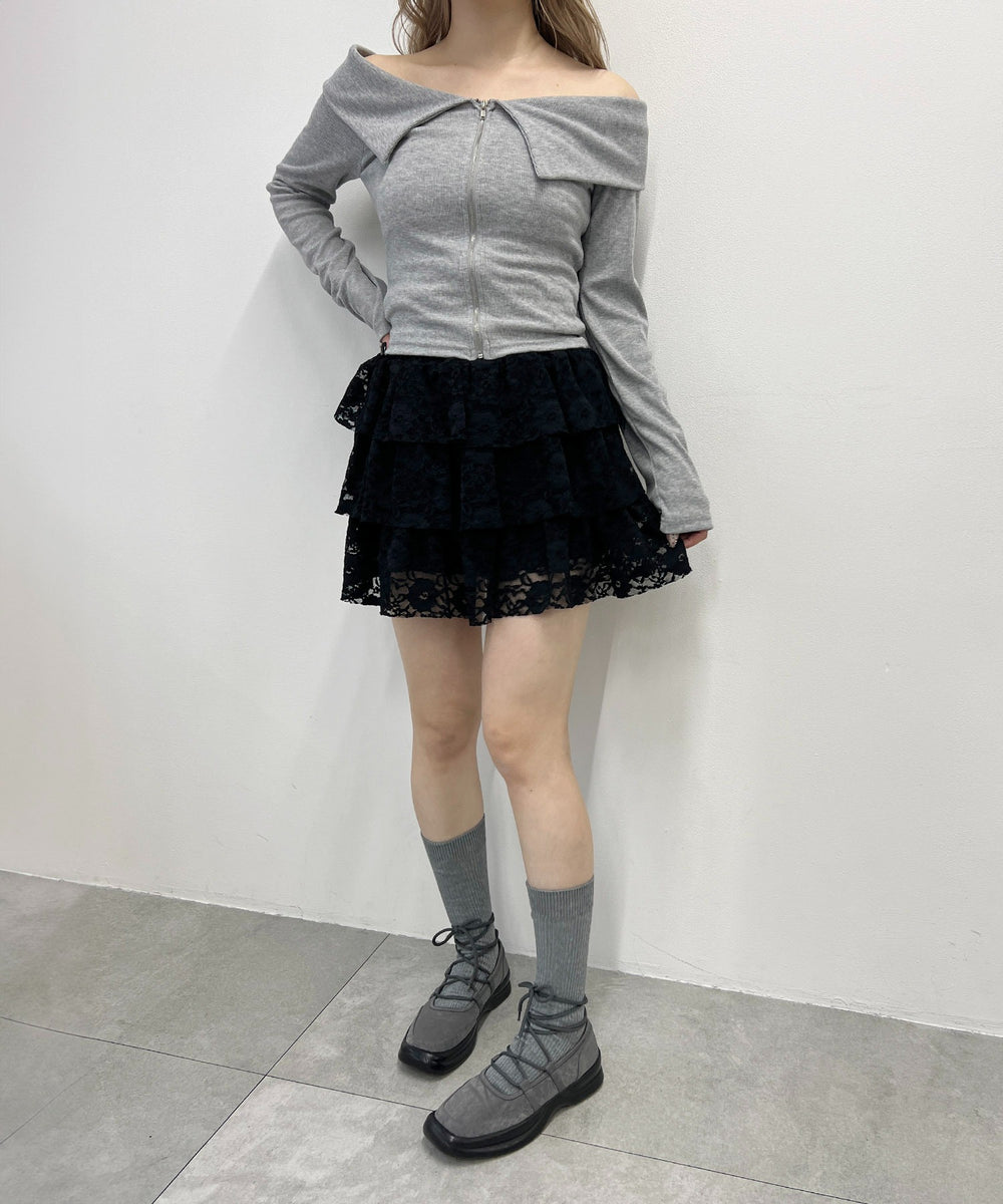 グレー モデル：160㎝ F着用