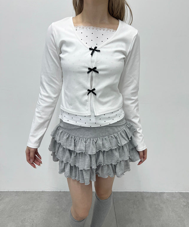 ホワイト モデル：160㎝ F着用