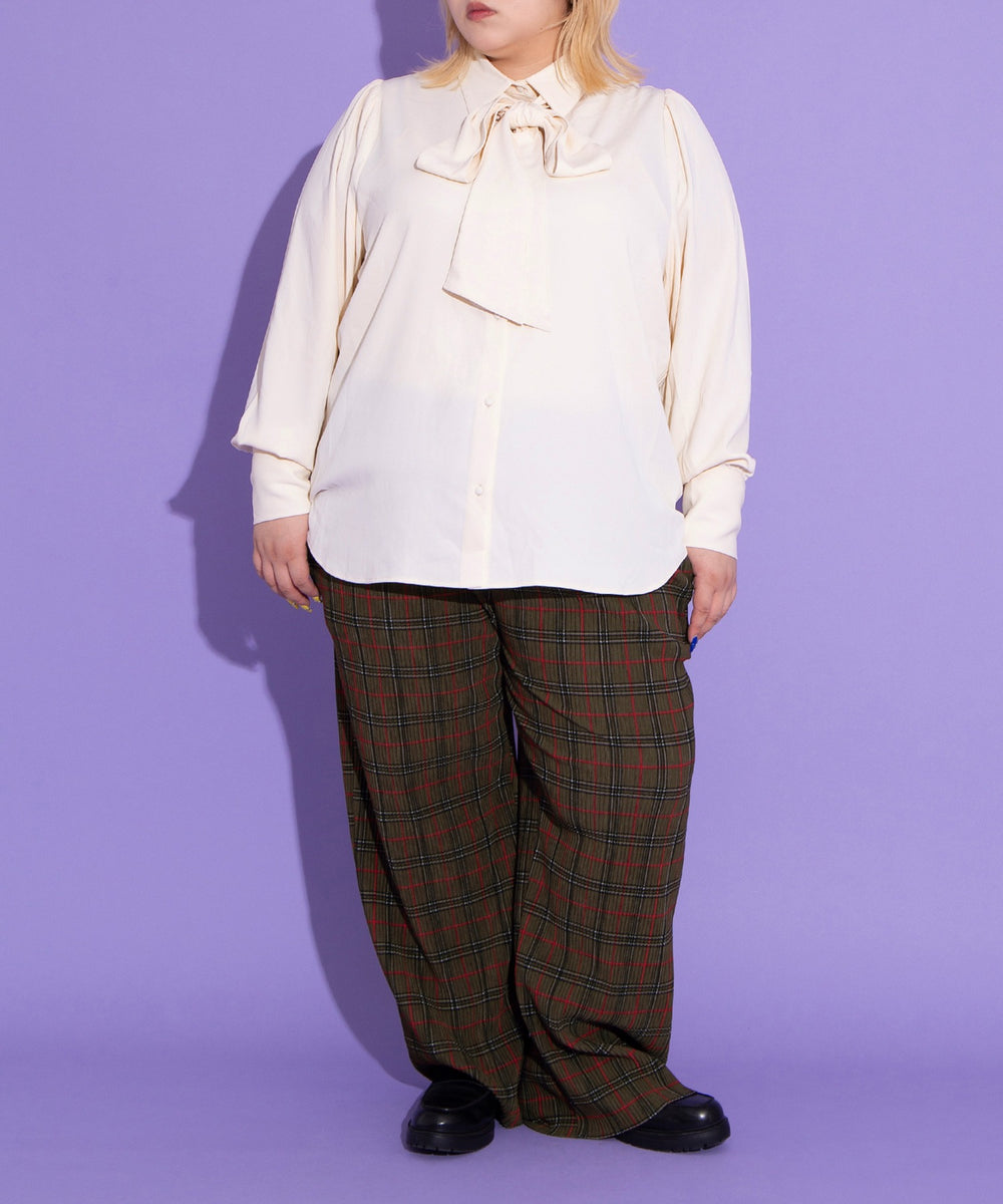 身長：163cm　サイズ4