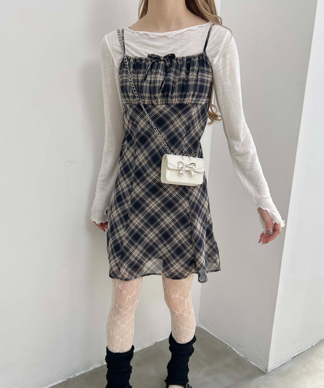 グレー モデル：160㎝ F着用