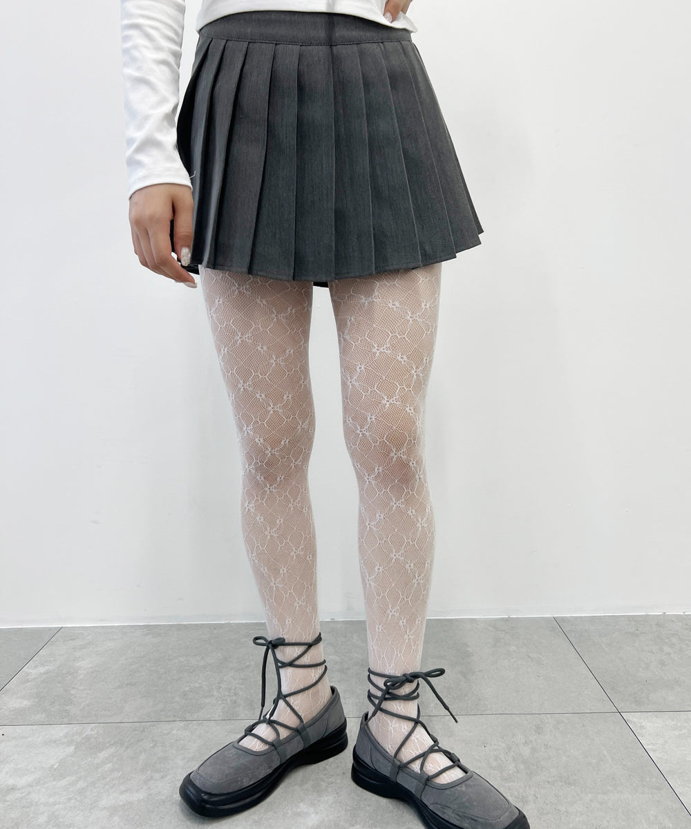 ホワイト
