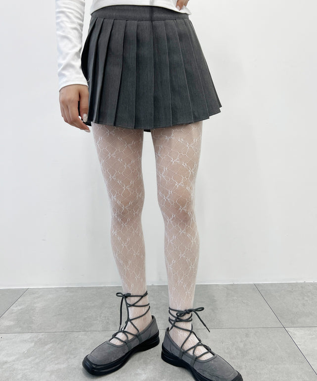 ホワイト