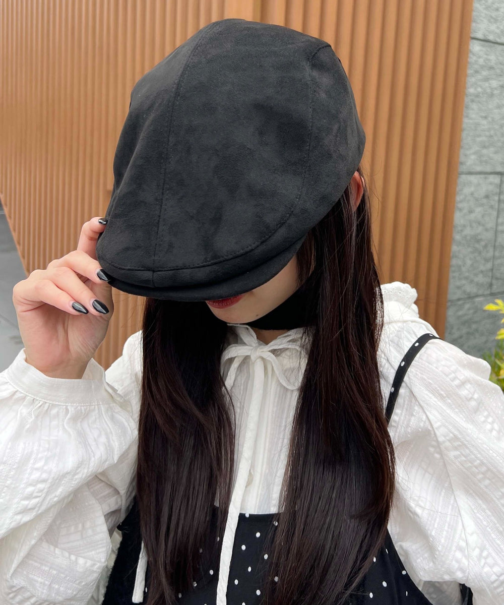 ブラック