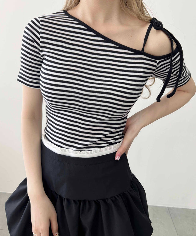 ボーダーワンショルTシャツ/ブラック モデル：160㎝ F着用