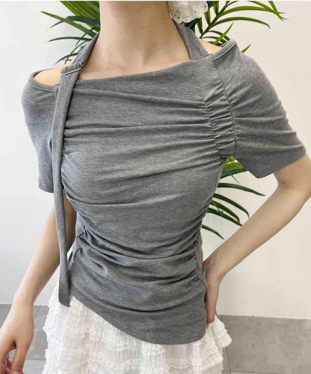 ベルトデザインオフショルTシャツ/グレー モデル：160㎝ F着用