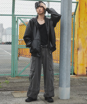 ブラック モデル：180cm L着用