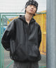 ブラック モデル：180cm L着用