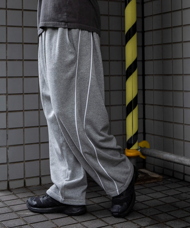 杢グレー モデル：178cm L着用