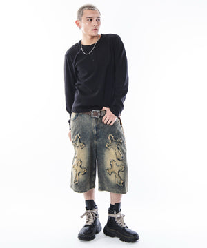 ブラック　モデル：180cm L着用