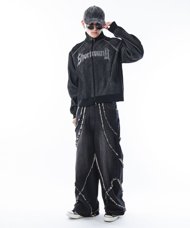 ブラック モデル：180cm L着用