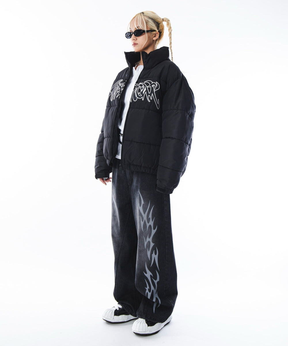 ブラック　モデル：172cm M着用