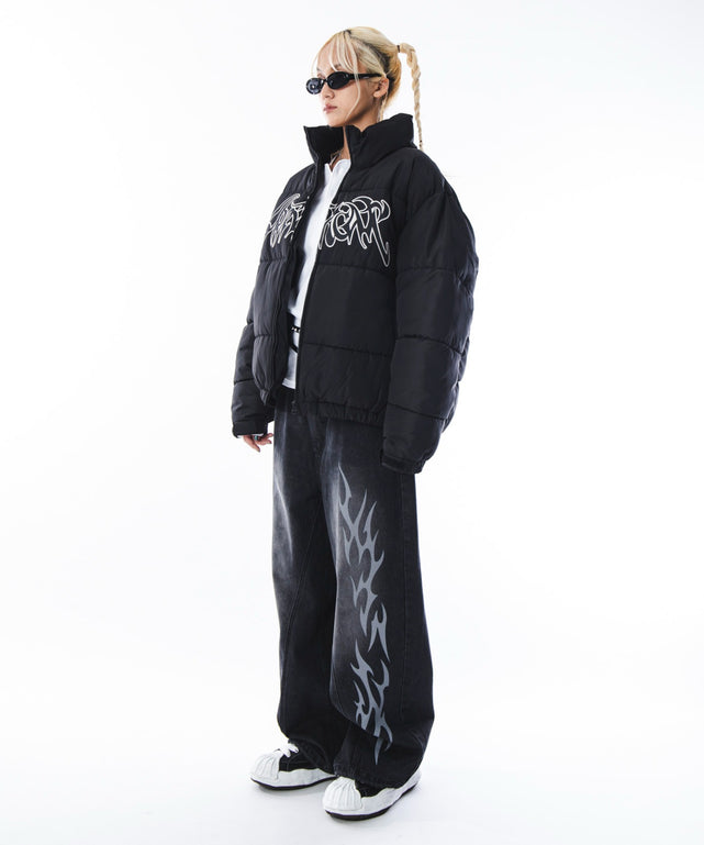 ブラック　モデル：172cm M着用
