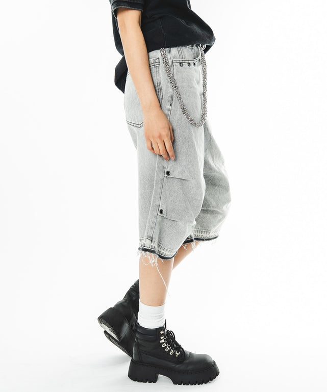 グレー モデル：172cm M着用