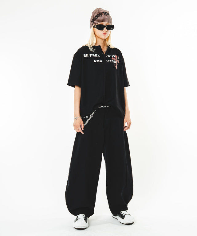 ブラック モデル：172cm FREE着用