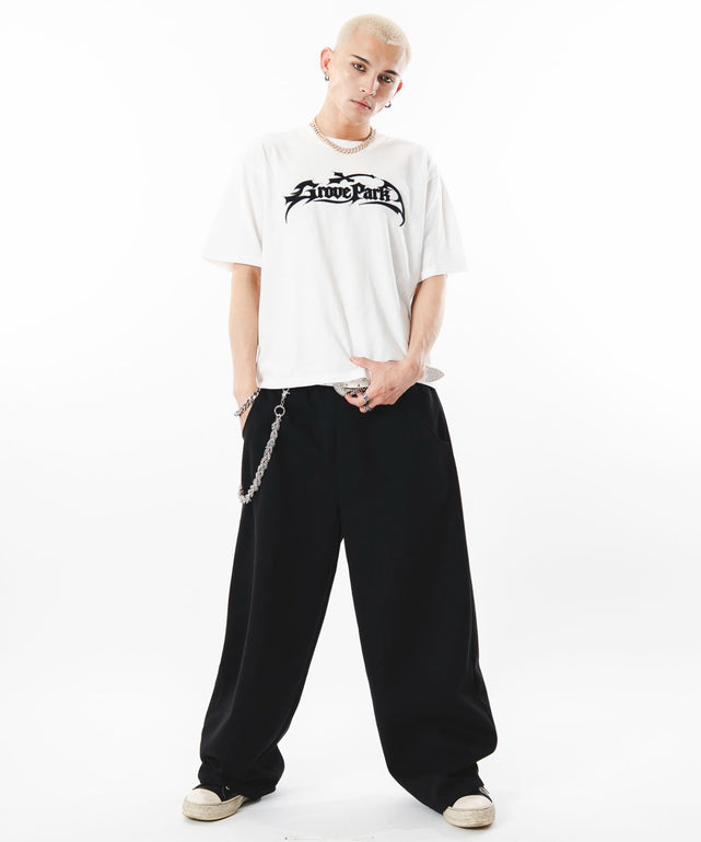 ホワイト モデル：180cm L着用