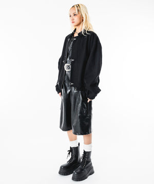 ブラック モデル：172cm L着用