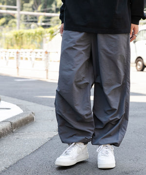 Dグレー モデル：178cm L着用