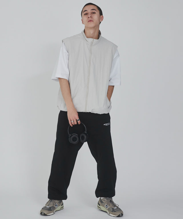 Lグレー モデル：176cm L着用