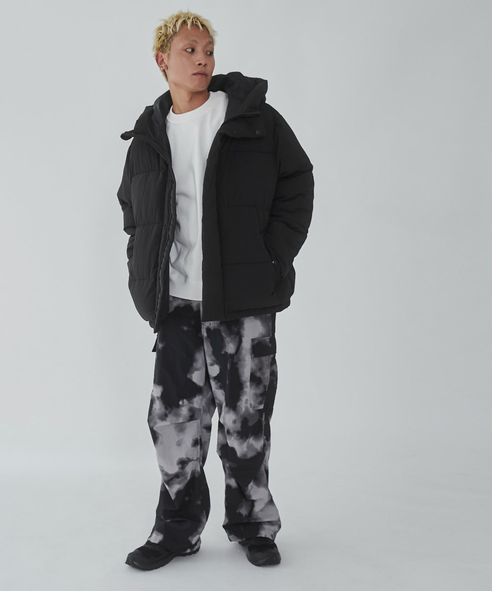 ブラック モデル：178cm L着用