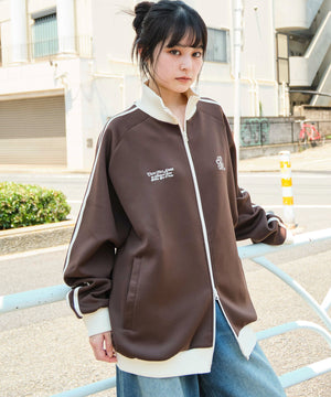ブラウン　モデル：160㎝　L着用