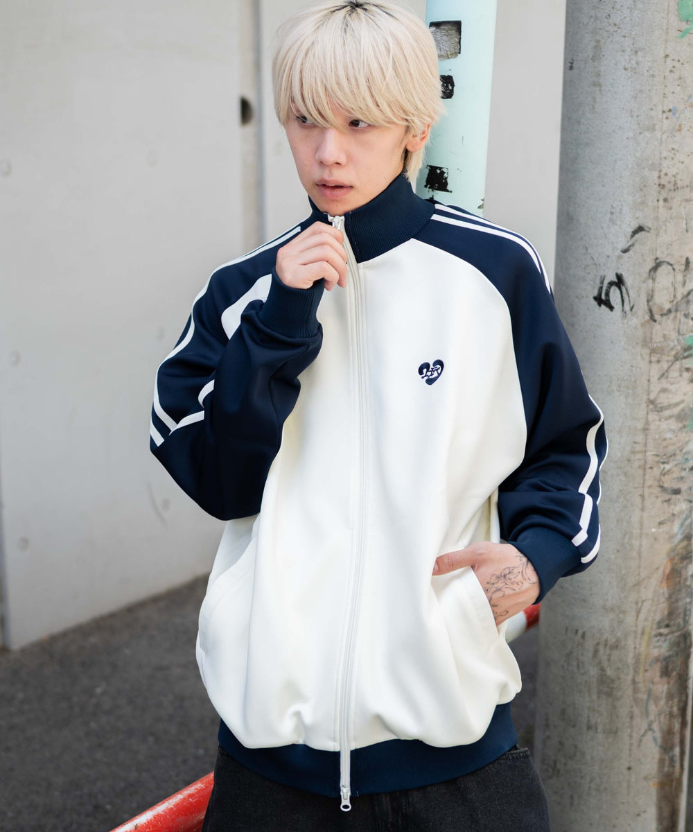 ブルーソノタ モデル：175cm L着用
