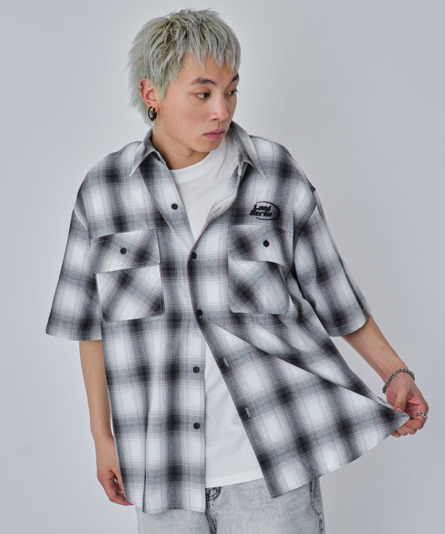 ホワイトチェック モデル：178cm L着用