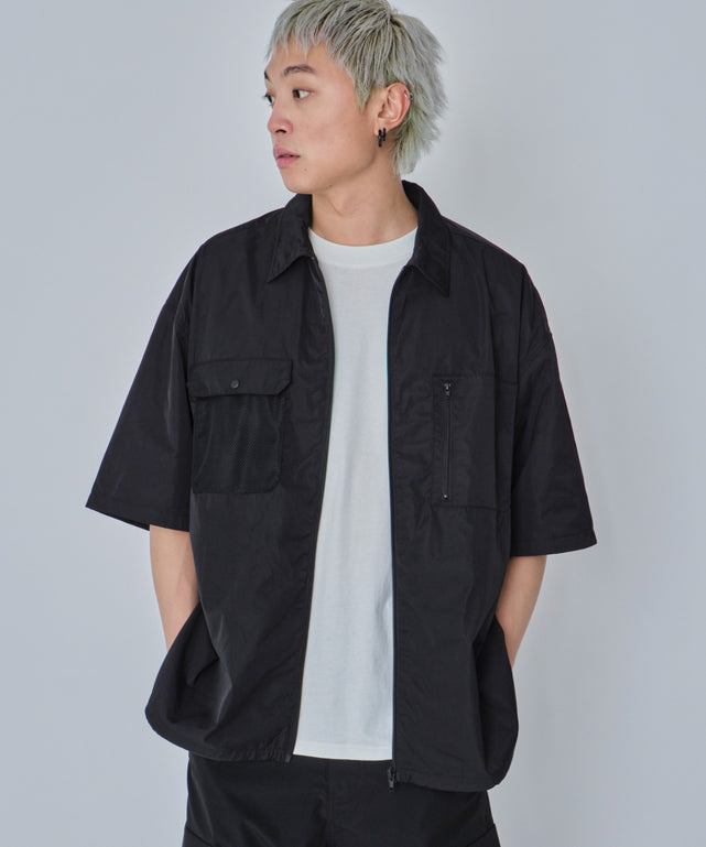 ブラック　モデル:178cm L着用