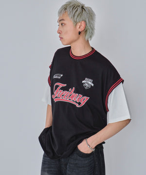 ブラック　モデル:178cm L着用