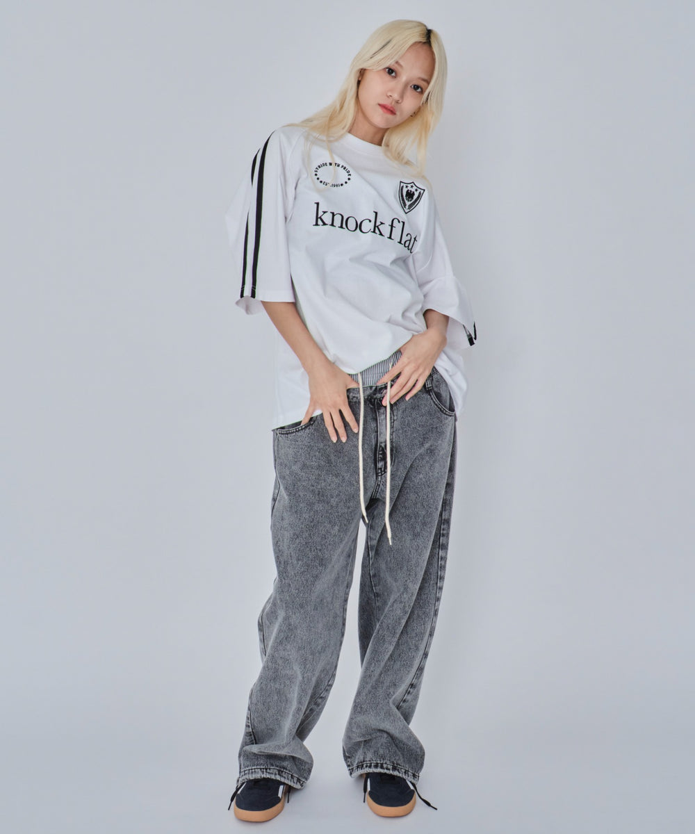 ホワイト　モデル:172cm L着用