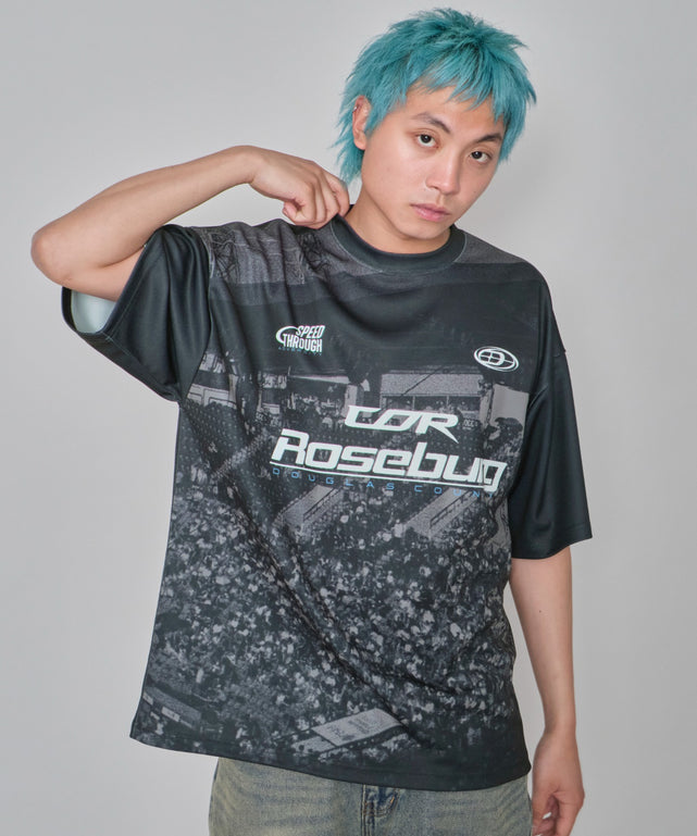 ブラック モデル：178cm L着用