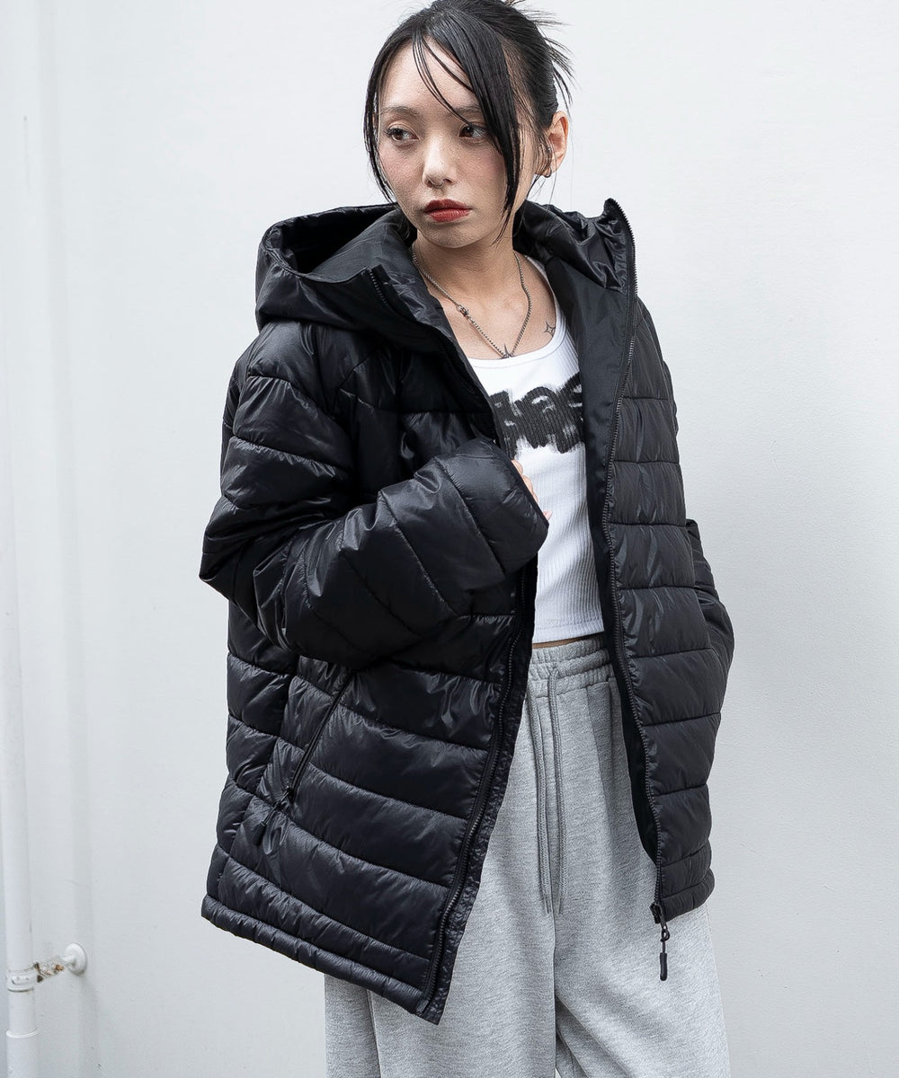ブラック　モデル：159cm L着用