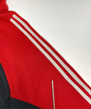 adidasブランドジャージ